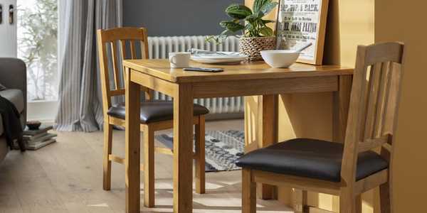 Habitat Ashwell wood veneer dining table & 2 oak chairs.